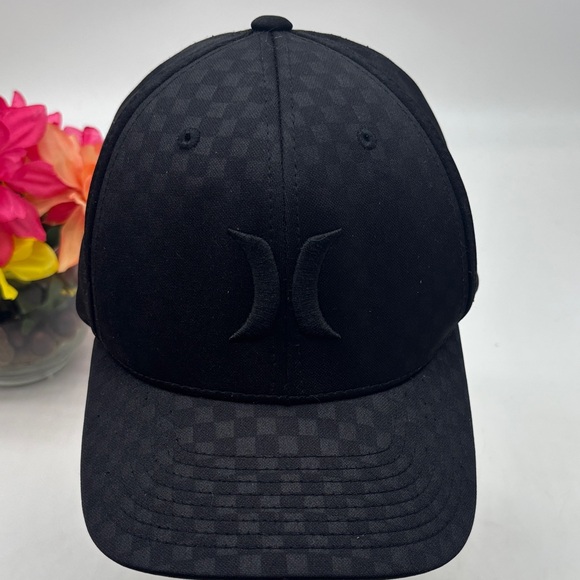 Hurley Other - Hurley Black on Black Checkered Cap HT8815